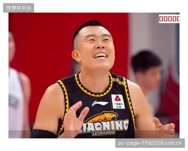 防守端压力巨大,扎伊德·塔辛等中卫需减少禁区内的犯规风险。 防守端压力巨大,扎伊德·塔辛等中卫需减少禁区内的犯规风险。